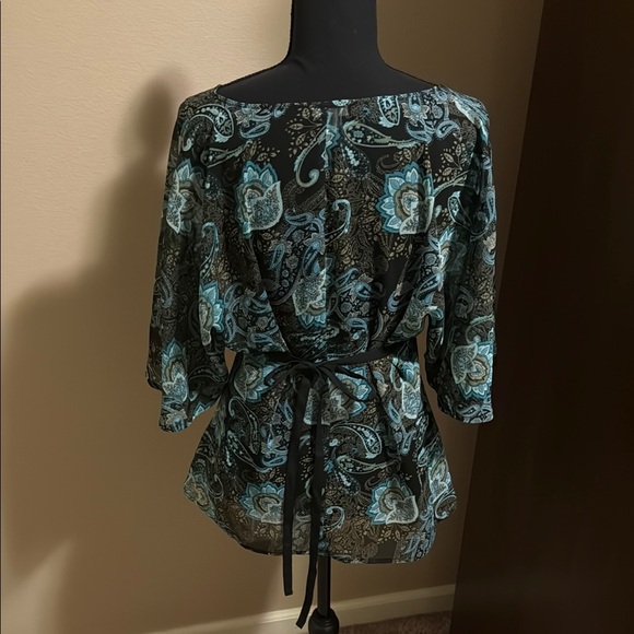 Black & Blue Apt. 9 Blouse w/ Built-in Camisole - Picture 3 of 6
